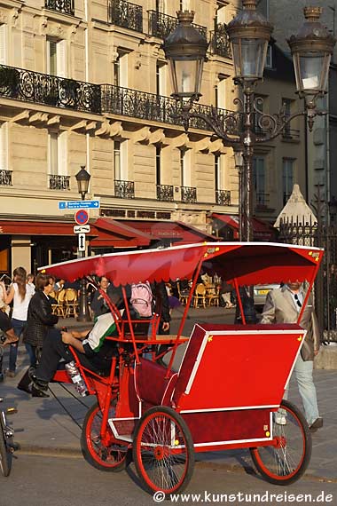 Mit der Fahrrad-Rikscha durch Paris