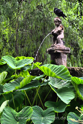 Brunnen im botanischen Garten Garten, Taormina